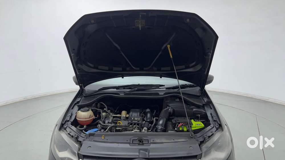 Volkswagen Vento 1.2 Tsi Highline At, 2017, Petrol