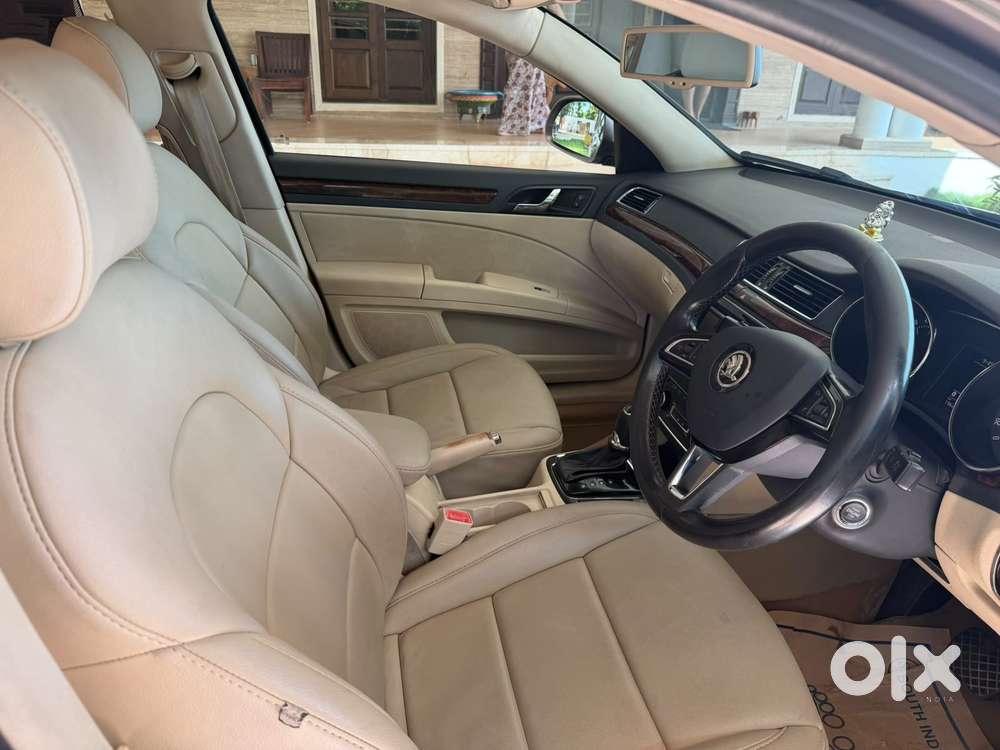 Skoda Superb Lk 2.0 Tdi At, 2014, Diesel