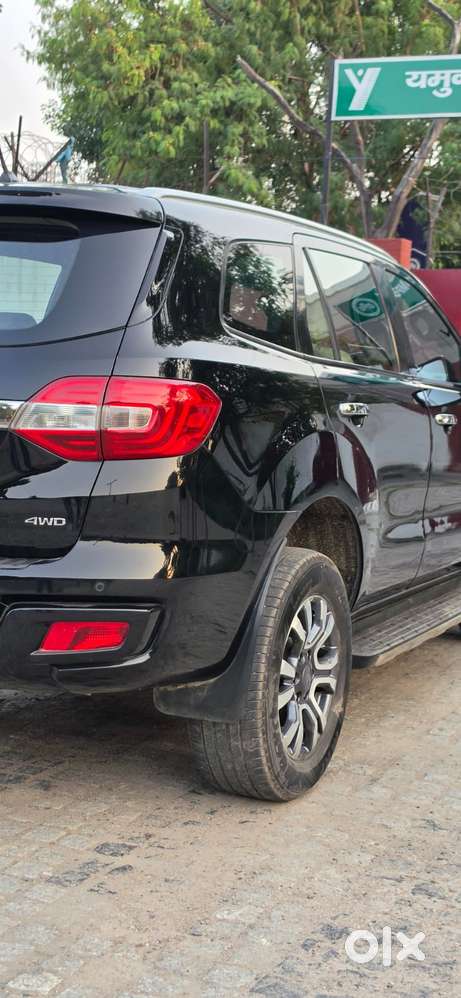 Ford Endeavour 3.2 Titanium 4x4 At, 2019, Diesel