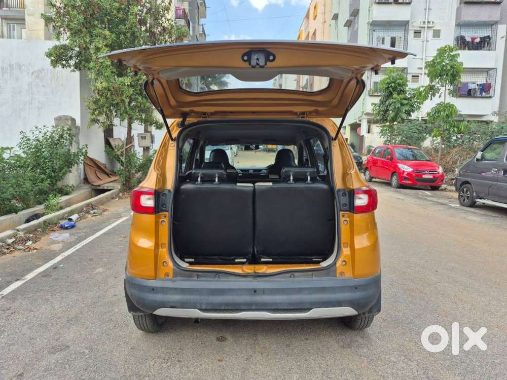 Renault Triber Rxt, 2020, Petrol