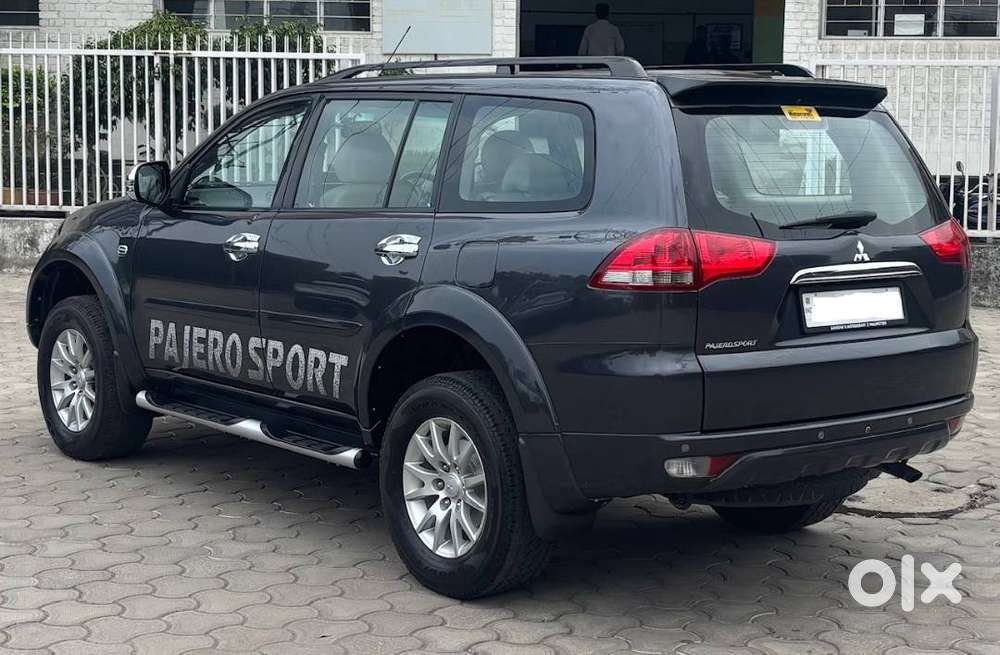 Mitsubishi Pajero Sport 2015 At 2wd 88500 Kms, Chandigarh Regd.