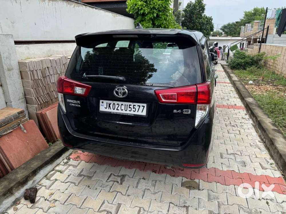 2022 Toyota Innova Crysta  Only 36k Km Driven  Insured Till Oct 2026
