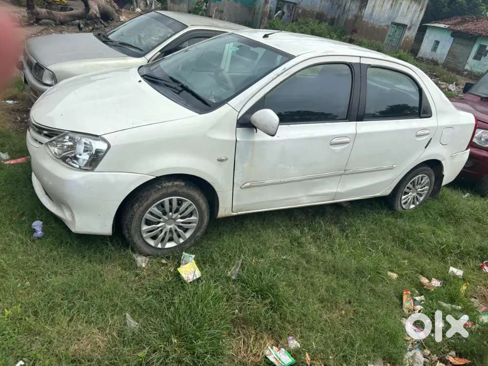 Toyota Etios 2013 डीज़ल मैन्युअल