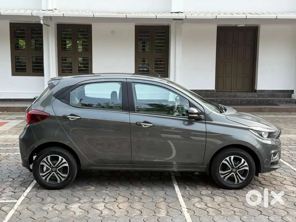 Tata Tiago 2022 Petrol+cng 20000 Km Driven
