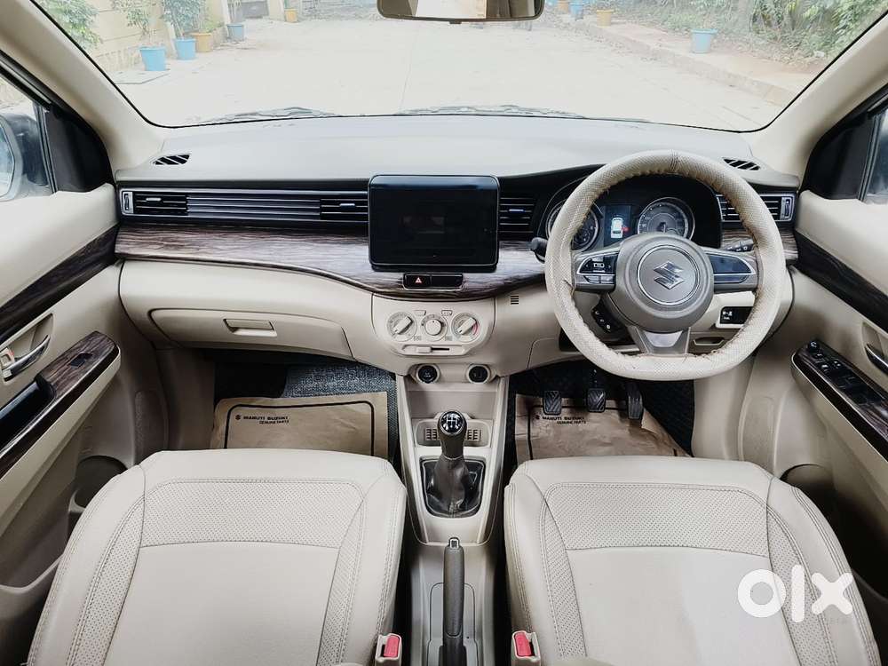 Maruti Suzuki Ertiga 1.5 Vxi, 2022, Petrol