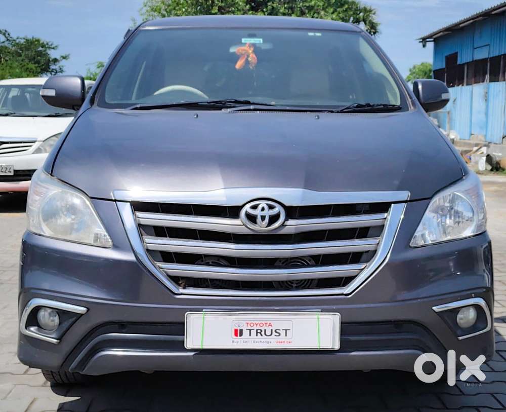 Toyota Innova 2.5 V 8 Str, 2015, Diesel