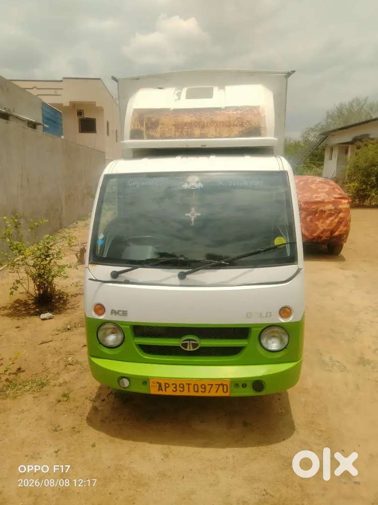 Tata Sumo Gold 2022 Gold Ex