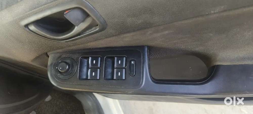 Tata Zest Revotron 2018