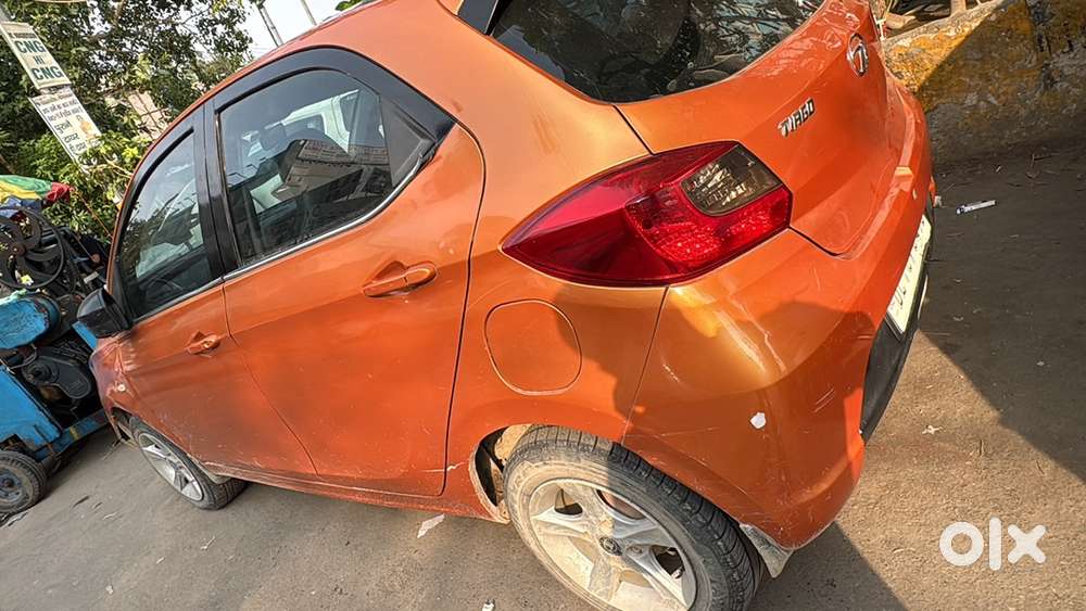 Tata Tiago Petrol Car 2017