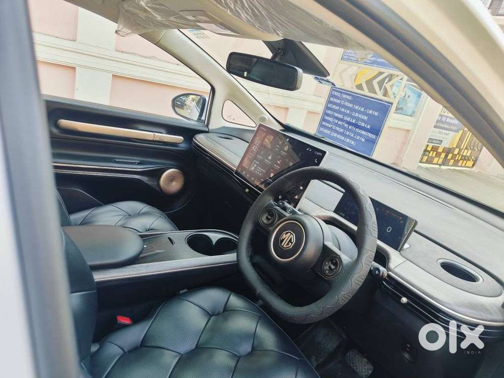 Mg Windsor Ev Essence, 2024, Electric