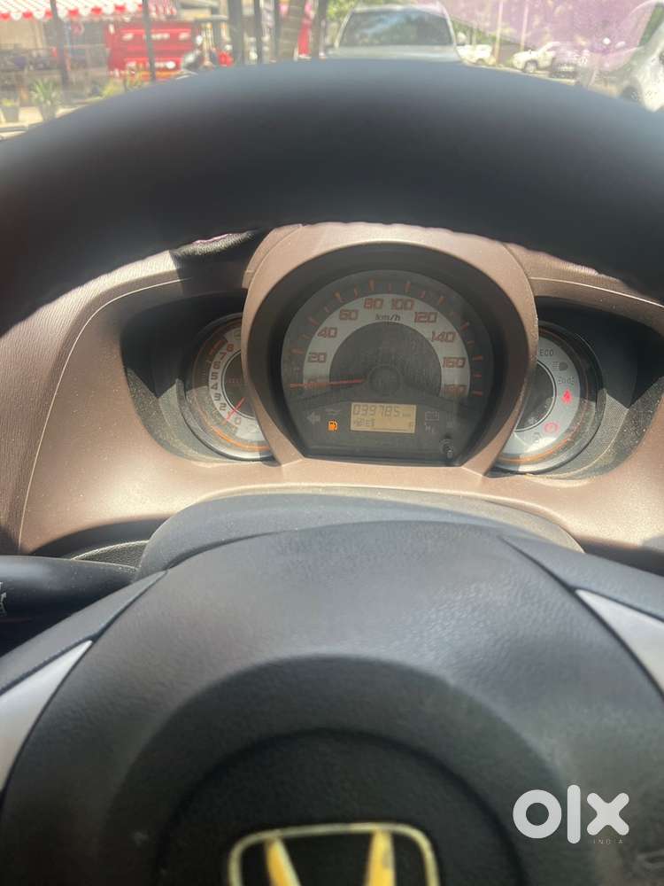 Honda Brio Mt Petrol, 2012 Model