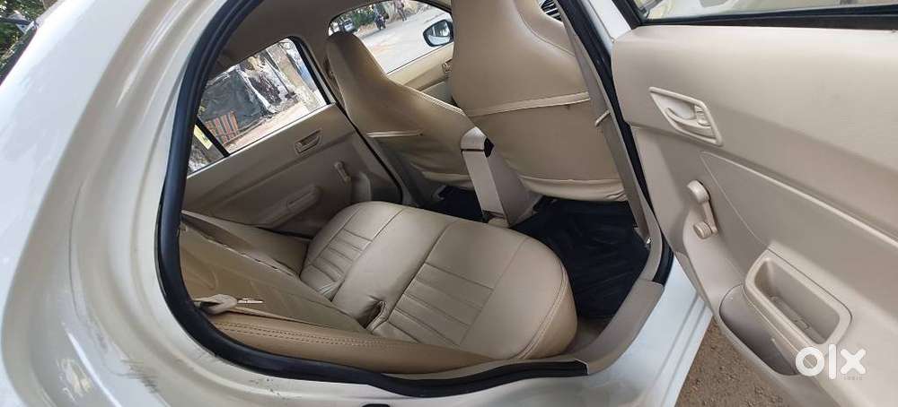 Maruti Suzuki Swift Dzire Lxi Option, 2022, Petrol