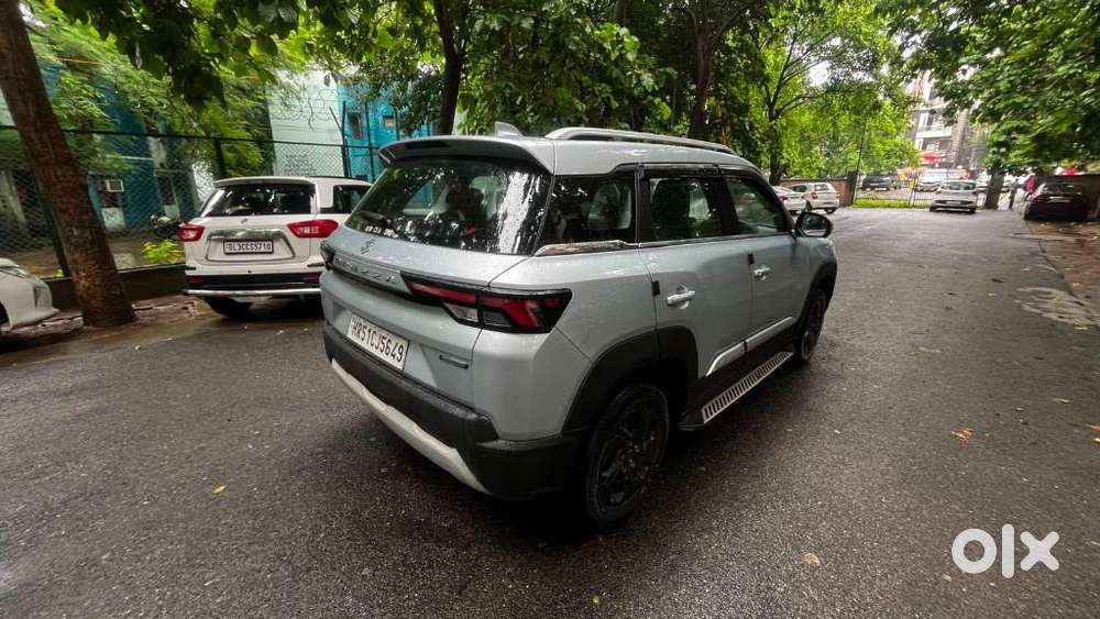 Maruti Suzuki Brezza 1.5 Zxi Smart Hybrid, 2023, Petrol