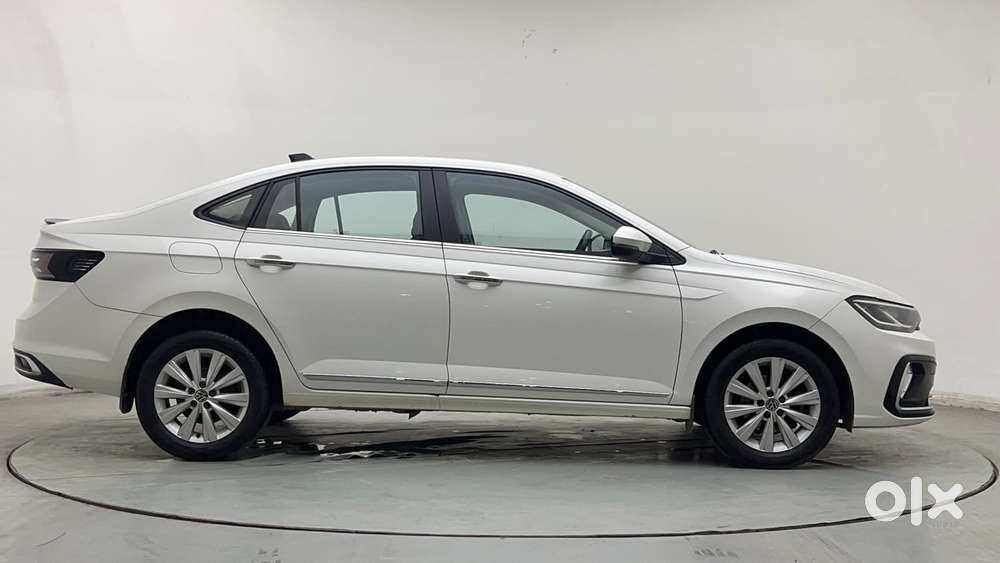 Volkswagen Virtus Highline Plus 1.0 Tsi At, 2022, Petrol