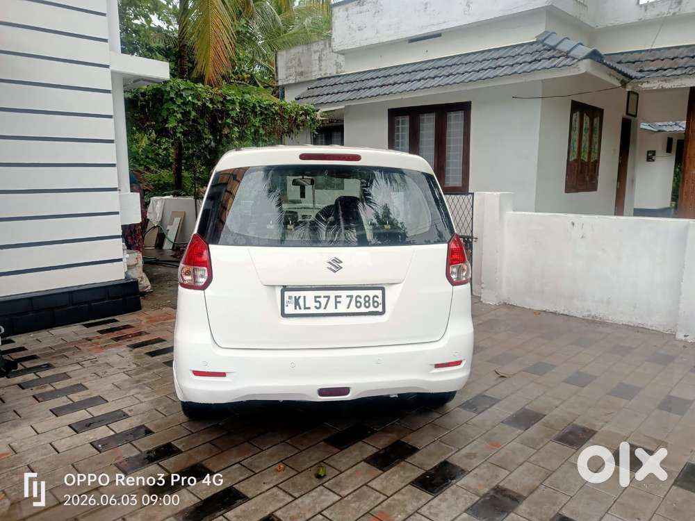 Maruti Suzuki Ertiga 2012-2015 Vdi, 2012, Diesel