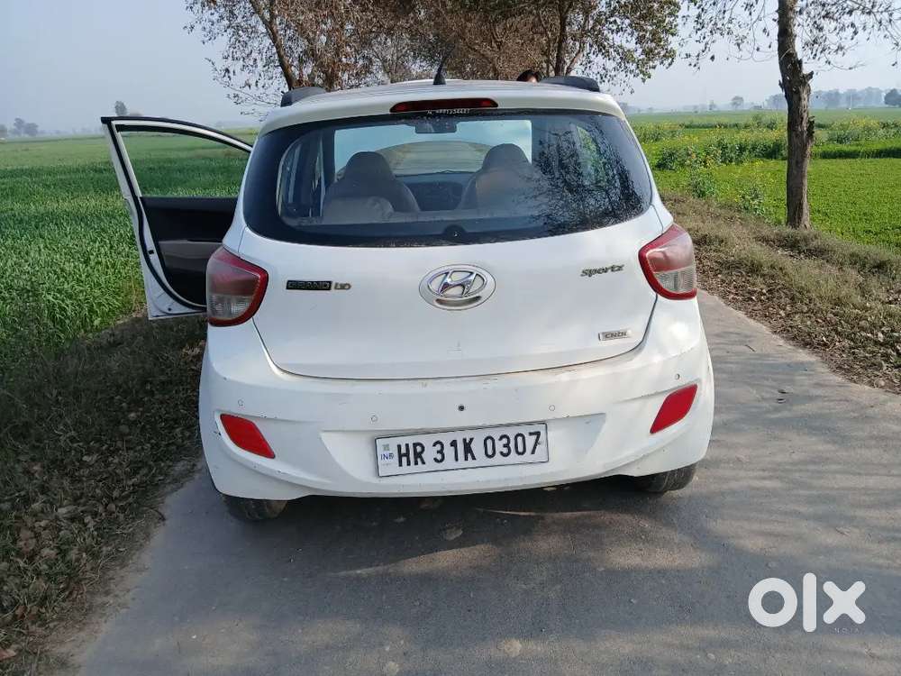 Gaddi Clean Hai,, Ac Working, New Tyre Only Serias Buyar Contact