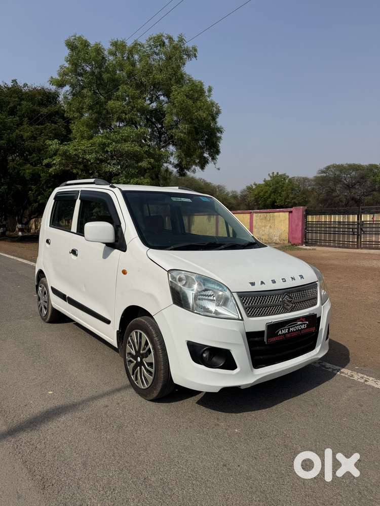 Maruti Suzuki Wagon R Vxi Amt, 2018, Petrol