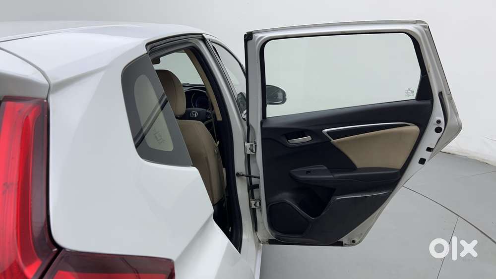 Honda Jazz 1.2 Zx Cvt I-vtec, 2022, Petrol