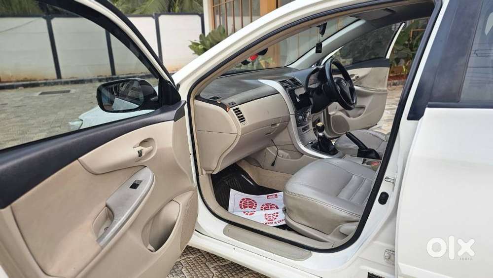 Toyota Corolla Altis 1.8 J, 2012, Diesel