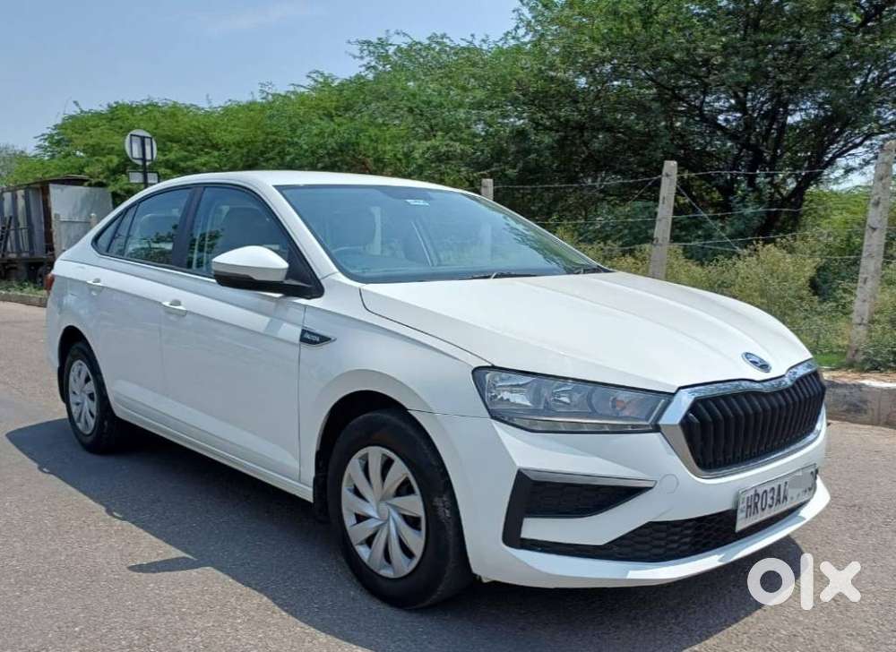 Skoda Slavia 1.0 Active Tsi, 2022, Petrol