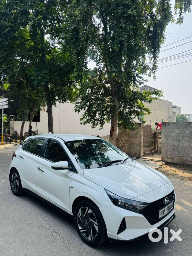 Hyundai I20 Asta 1.2 Ivt, 2021, Petrol