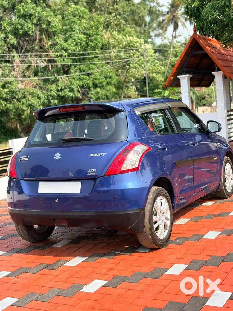Maruti Suzuki Swift Zdi Plus, 2013, Diesel