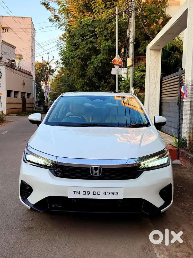 Honda City Zx 2023 Petrol Well Maintained
