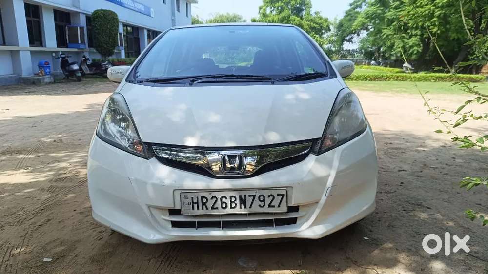 Honda Jazz 2011 S / Valid Upto 2011 November.