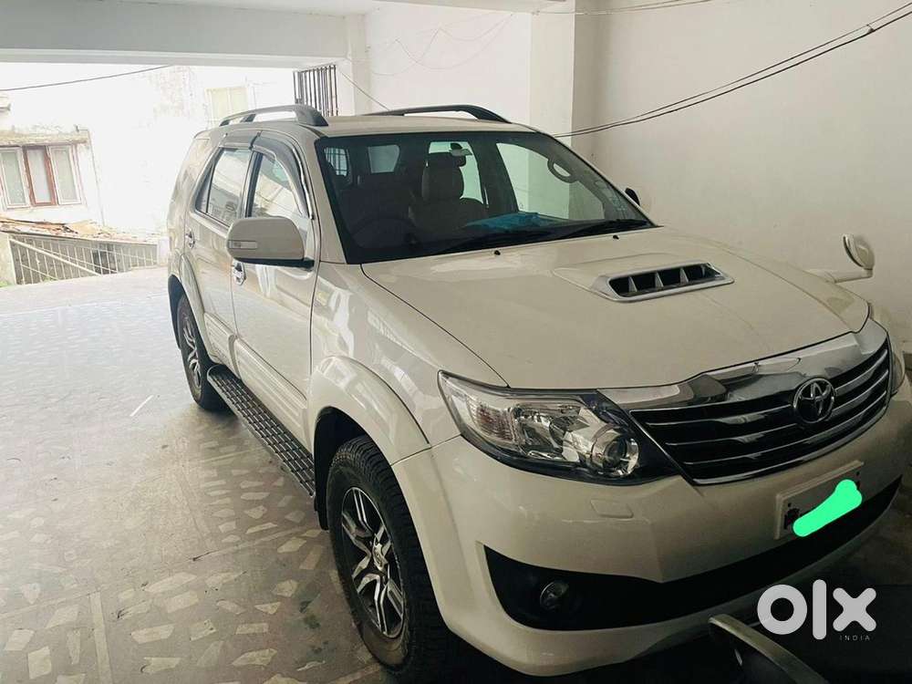Toyota Fortuner Diesel 2015