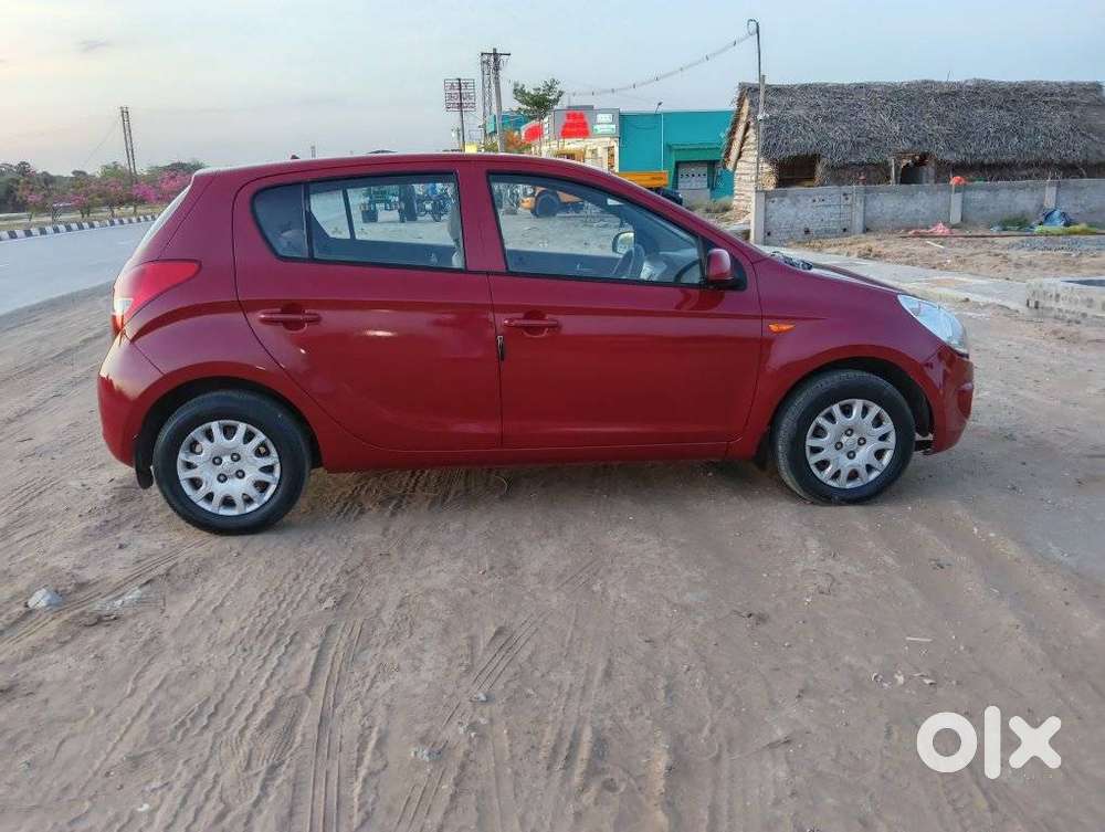 Hyundai I20, 2011, Petrol