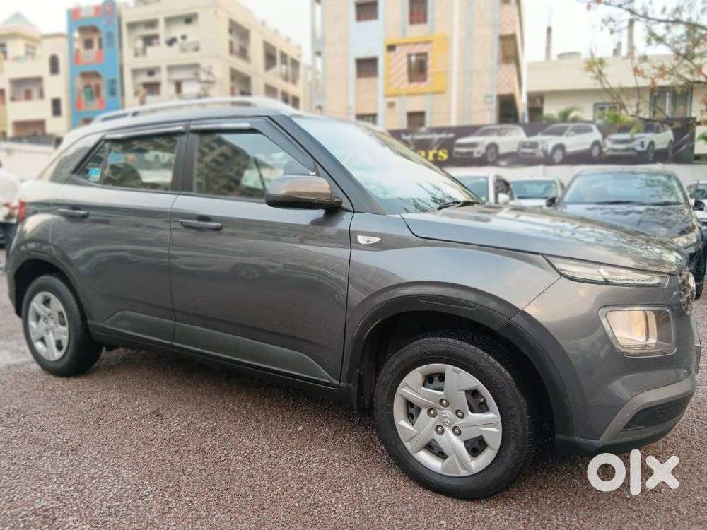 Hyundai Venue S Diesel, 2019, Diesel