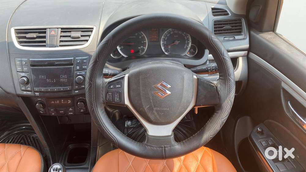 Maruti Suzuki Swift Zxi, 2012, Petrol