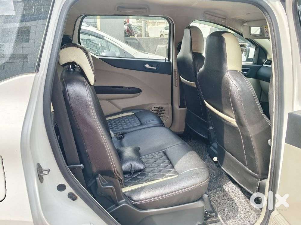 Renault Triber Rxz, 2019, Petrol