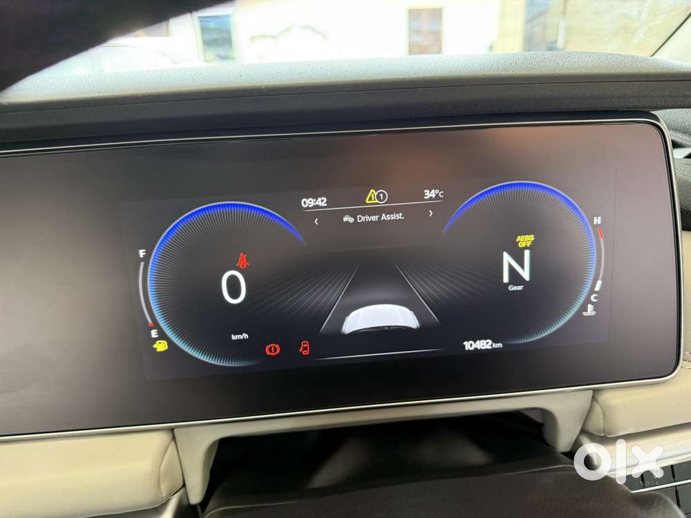 Mahindra Xuv700 2.2 Ax 7 Diesel Mt Luxury Pack Str, 2023, Diesel