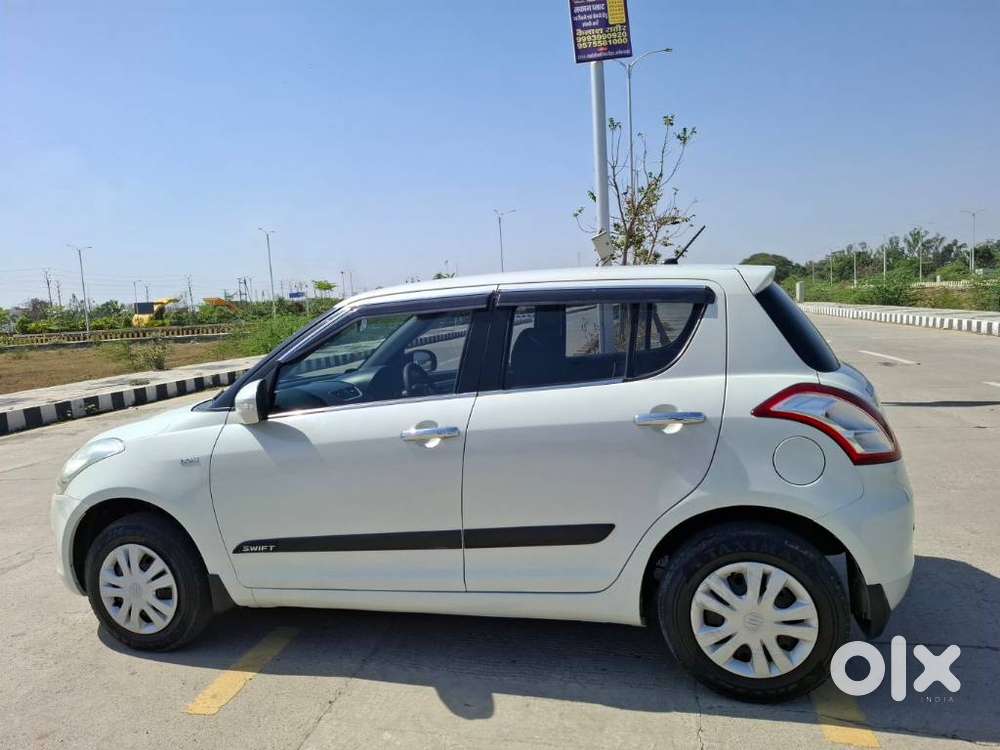 Maruti Suzuki Swift 2011-2014 Vxi, 2012, Petrol