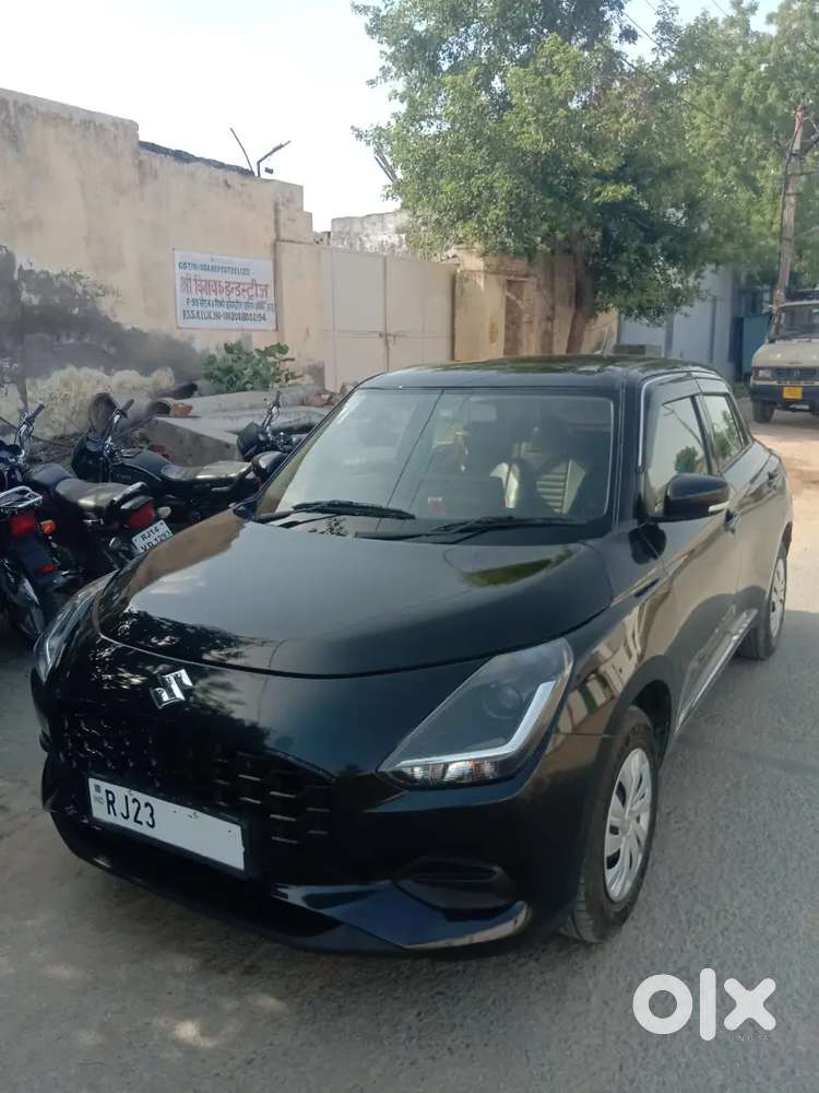 Maruti Suzuki Swift 2025 Petrol 39000 Km Driven