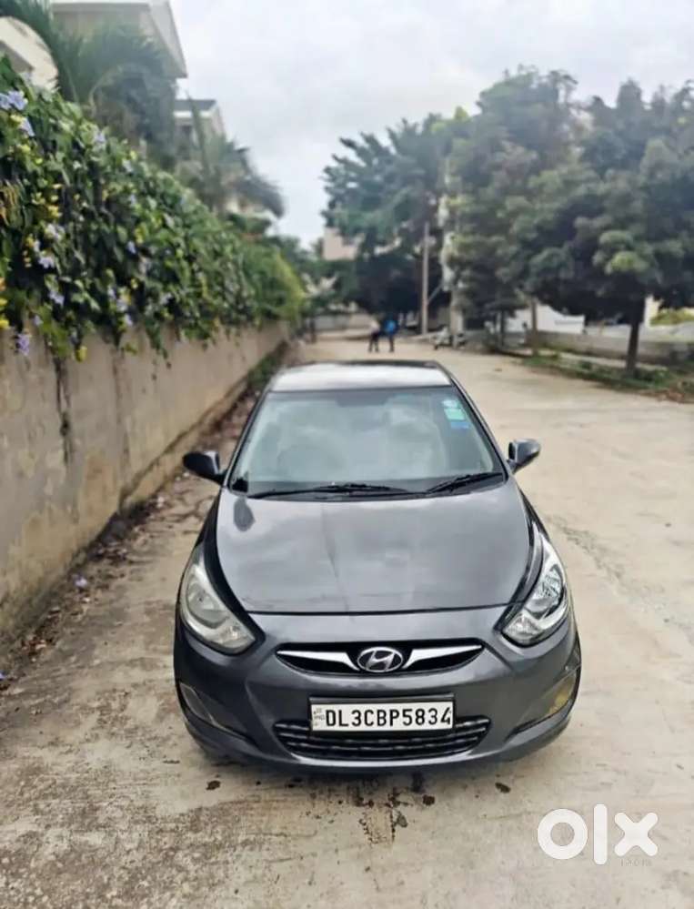 Hyundai Verna 1.6 Vtvt 2011