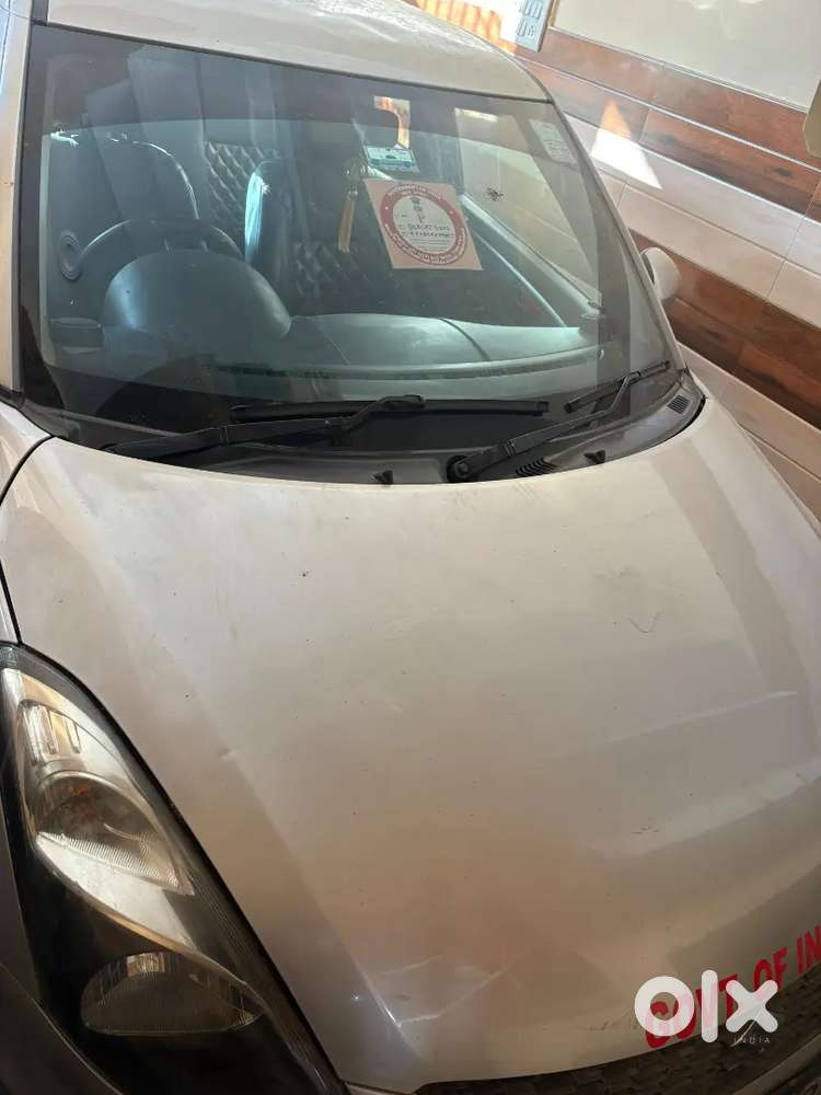 Maruti Suzuki Swift 2015 Petrol 85000 Km Driven
