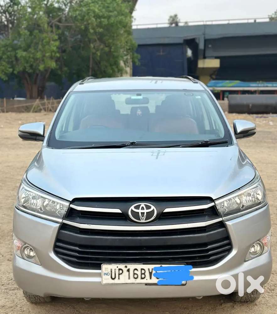 Toyota Crysta 2018