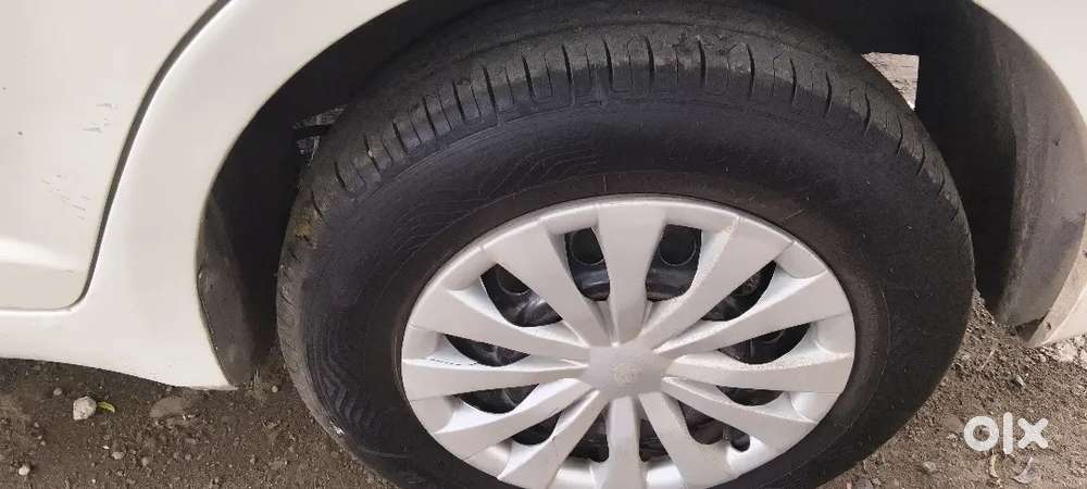 Maruti Suzuki Dzire 2011 Manual Petrol