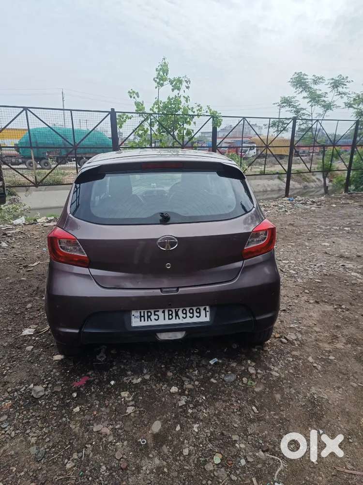 Tata Tiago 2016 Petrol 97000 Km Driven