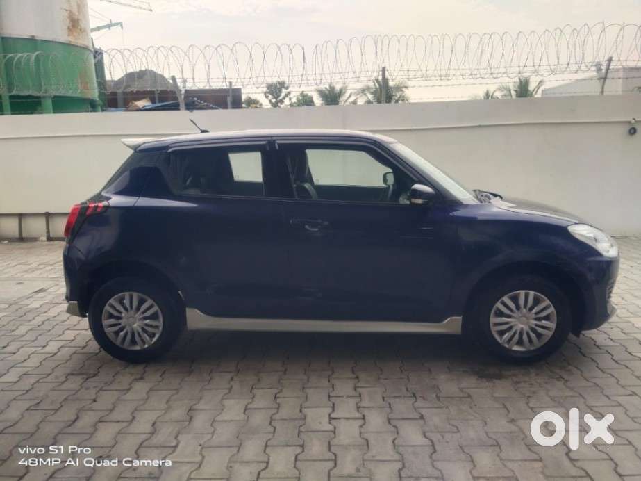 Maruti Suzuki Swift Vxi 1.2 Abs Bs-iv, 2019, Petrol