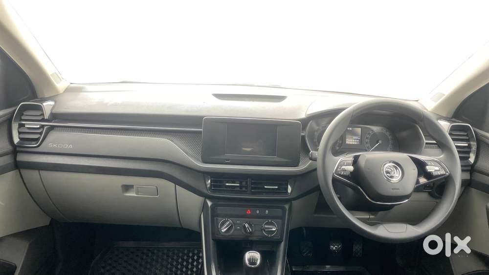 Skoda Kushaq 1.0 Tsi Active, 2021, Petrol