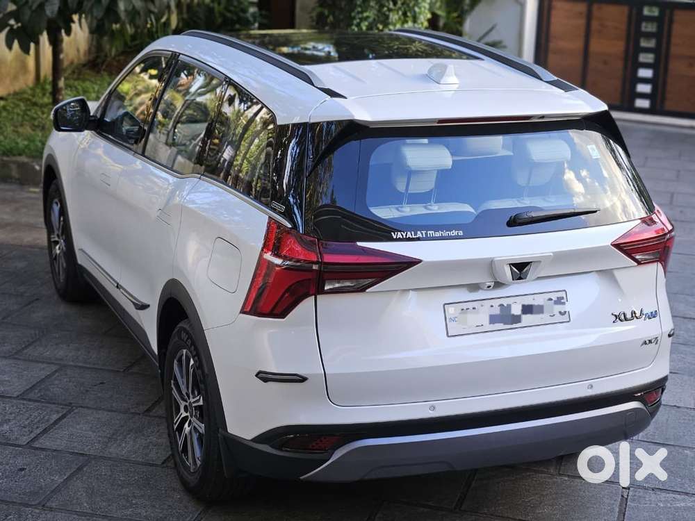 Mahindra Xuv700 2.2 Ax 7 Diesel At Luxury Pack Str, 2023, Diesel