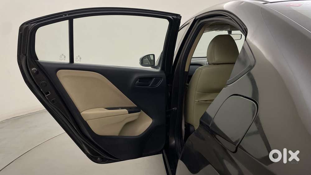 Honda City I-vtec Sv, 2016, Petrol