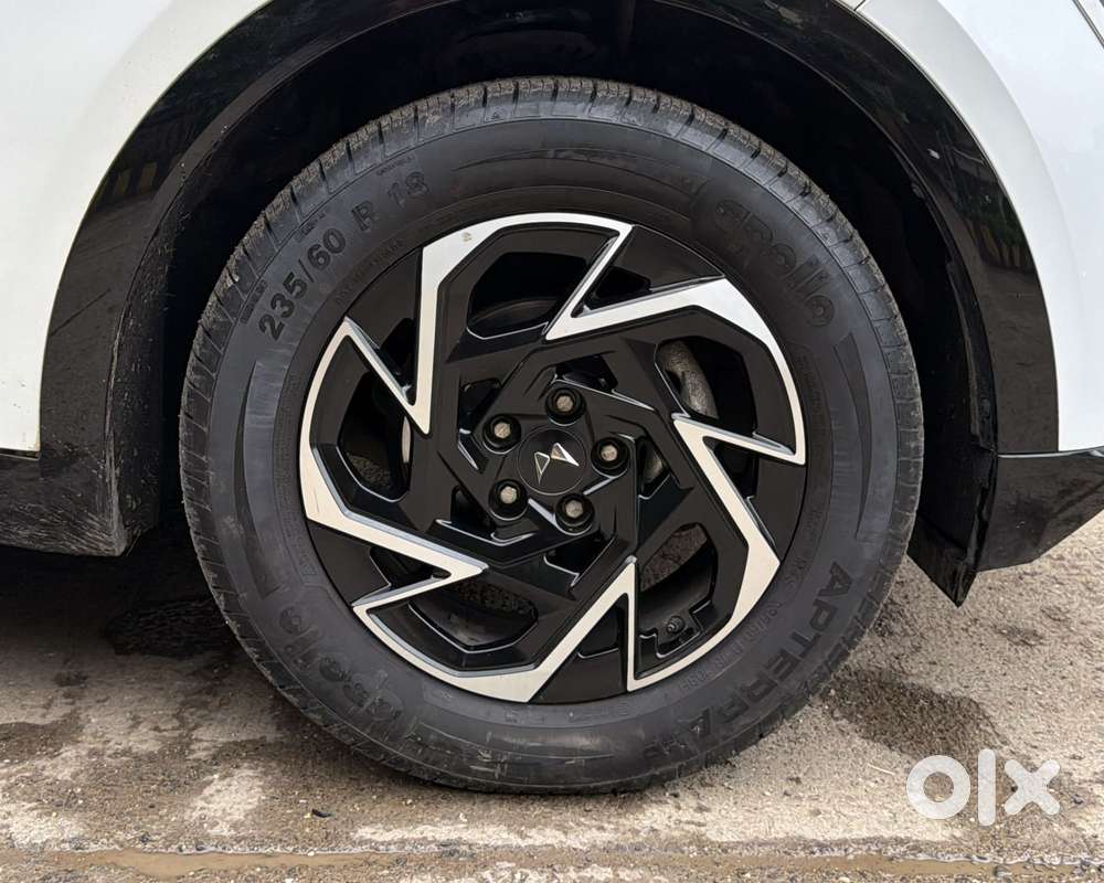 Mahindra Xuv 7xo Ax7 T Diesel At, 2026, Diesel