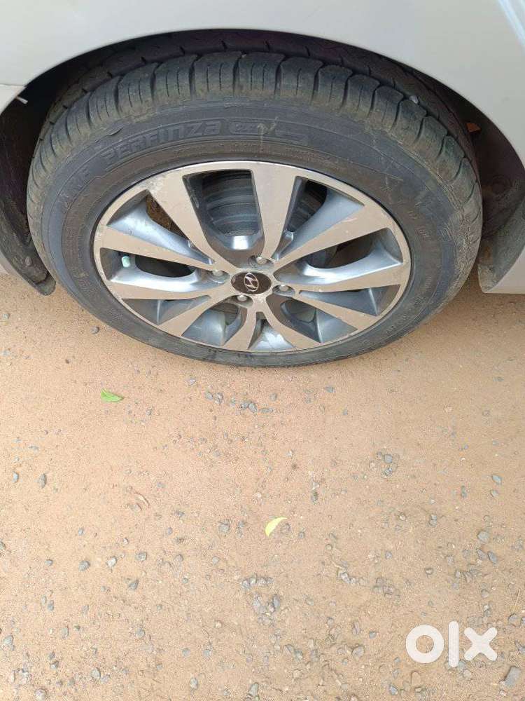 Hyundai Verna 1.6 Sx Crdi, 2015, Diesel