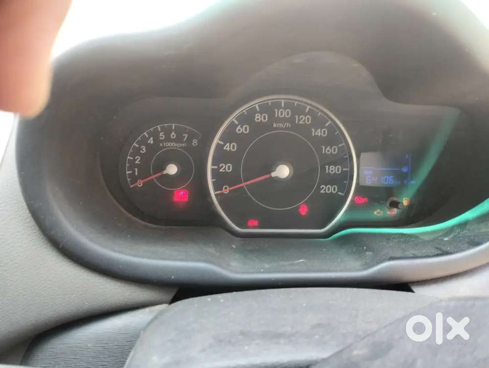 Hyundai I10 2012 Petrol 64000 Km Driven