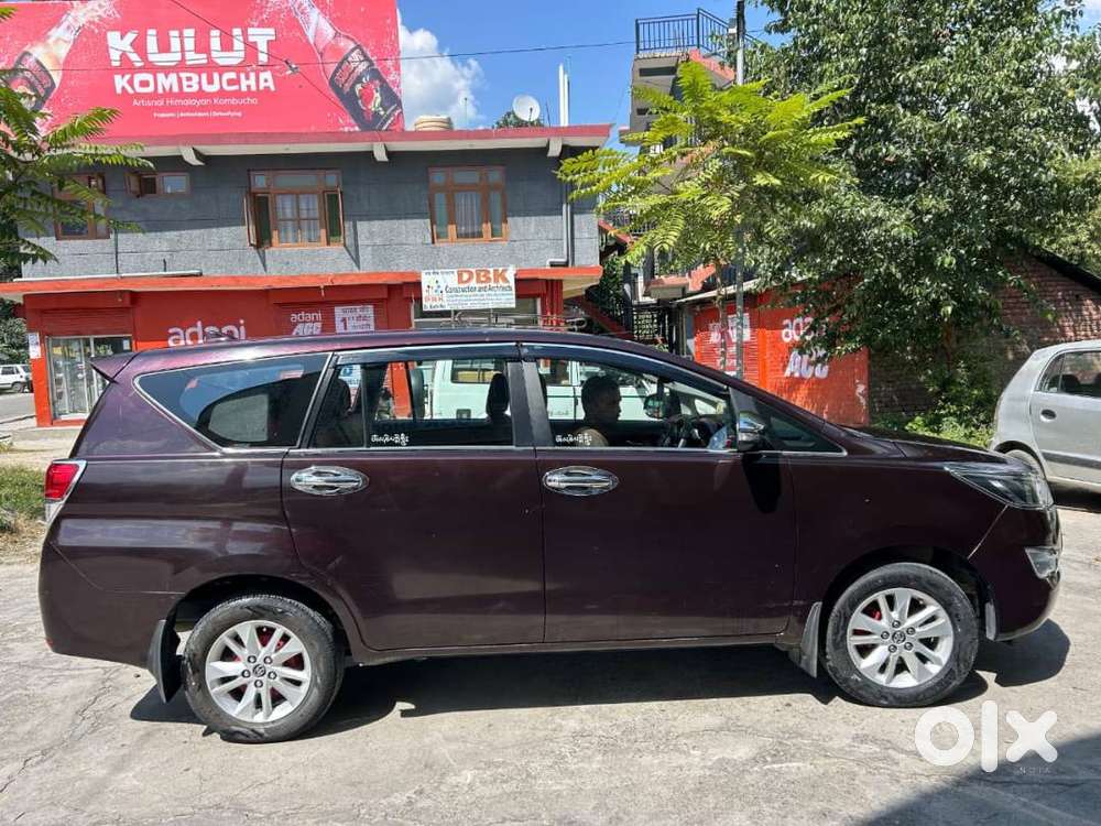 Toyota Innova Crysta 2017