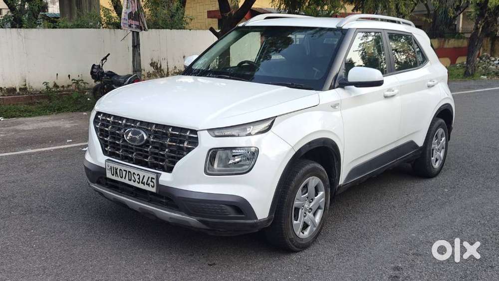 Hyundai Venue S 1.2 Petrol, 2020, Petrol
